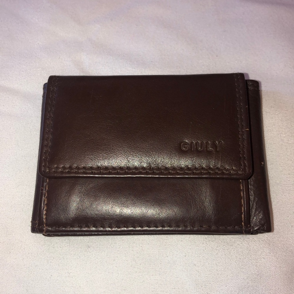 Giuly leather wallet